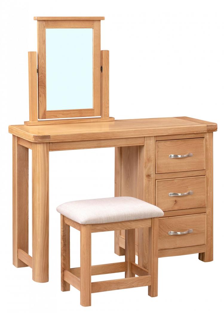 Bakewell Oak Dressing Table Set