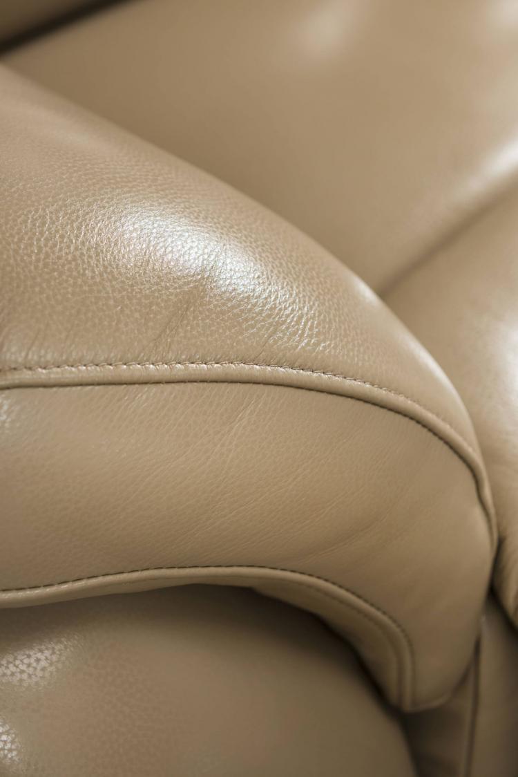 56 luxury leathers to choose from