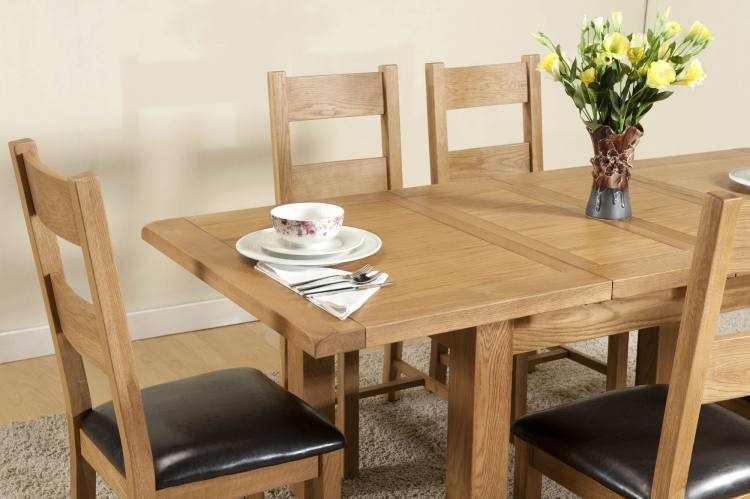 Telford 132-198cm Extending Dining Table