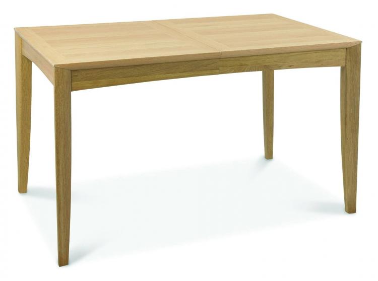 Bentley Designs - Bergen Oak 4-6 Extension Dining Table