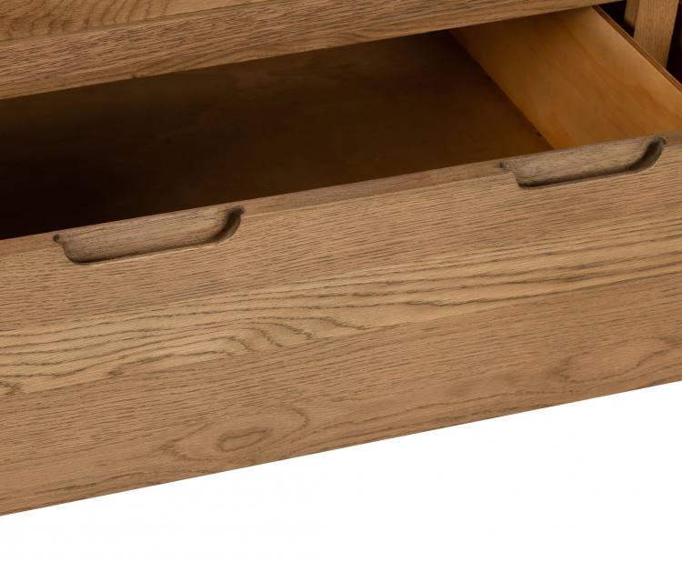 Sturdy storage drawers 