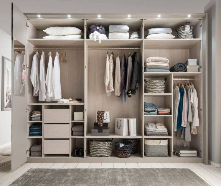 Customise your wardrobe - see the accessory section 